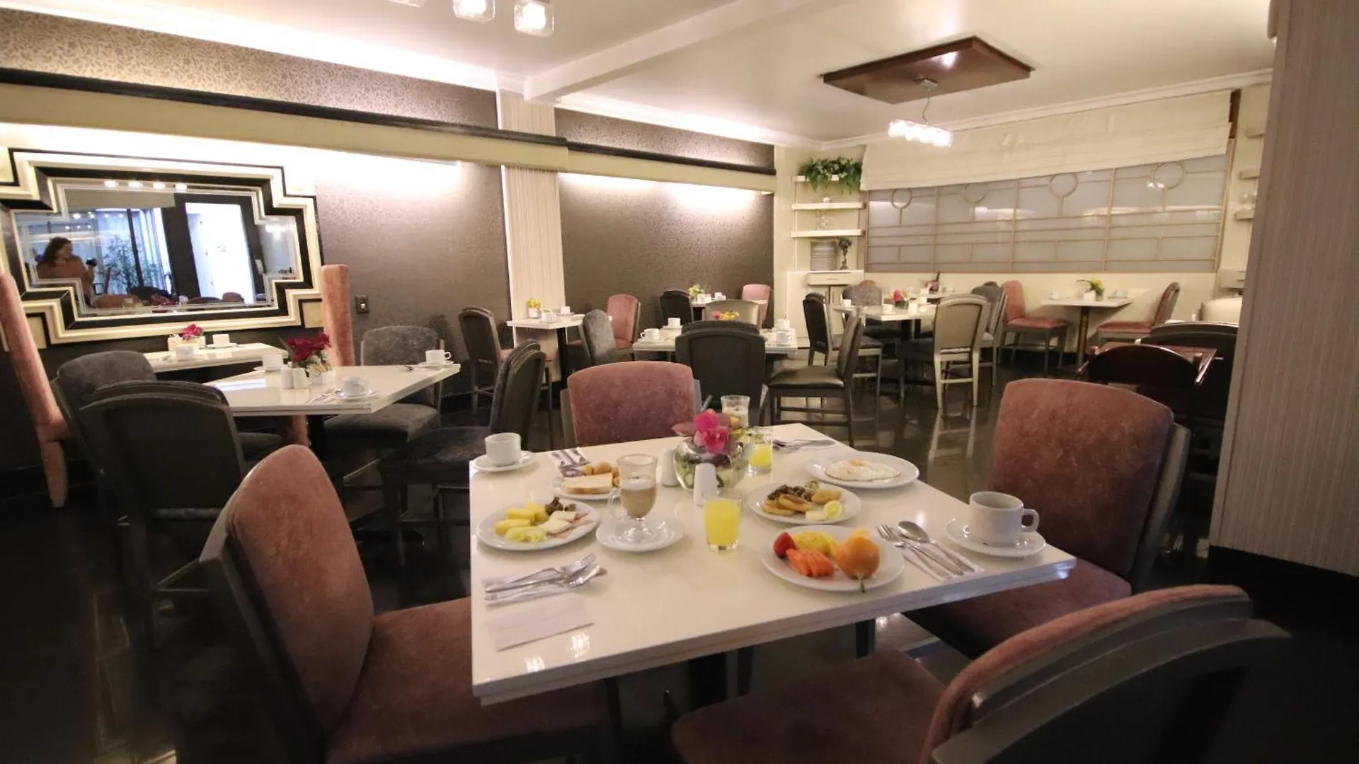 Lancaster House Hotel Bogota
