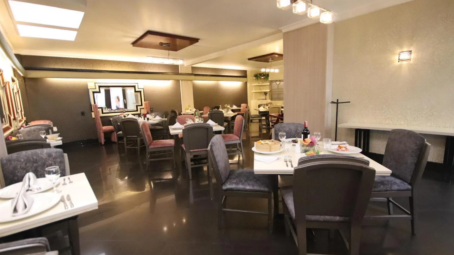 Lancaster House Hotel Bogota