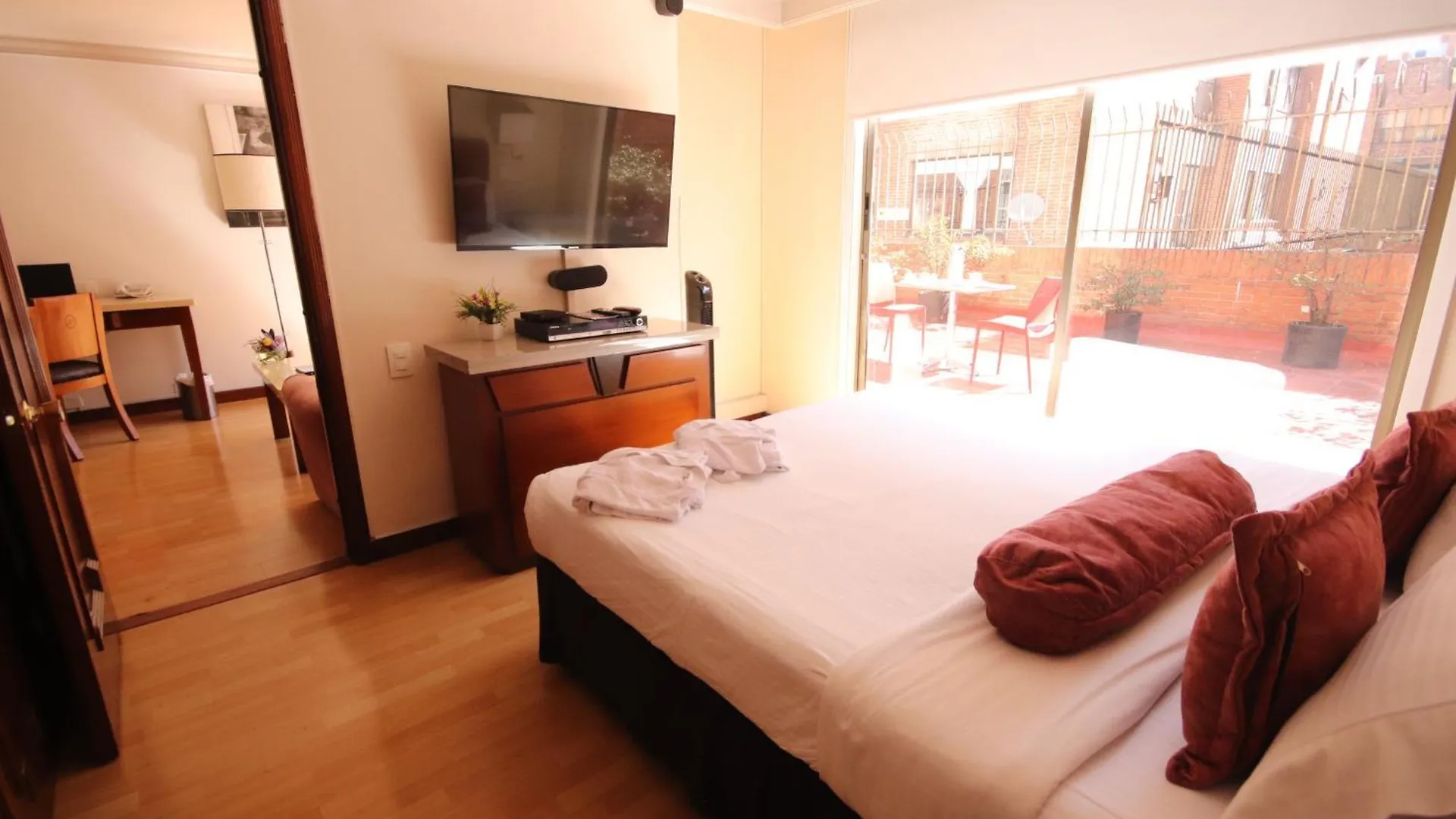 Lancaster House Hotel Bogota
