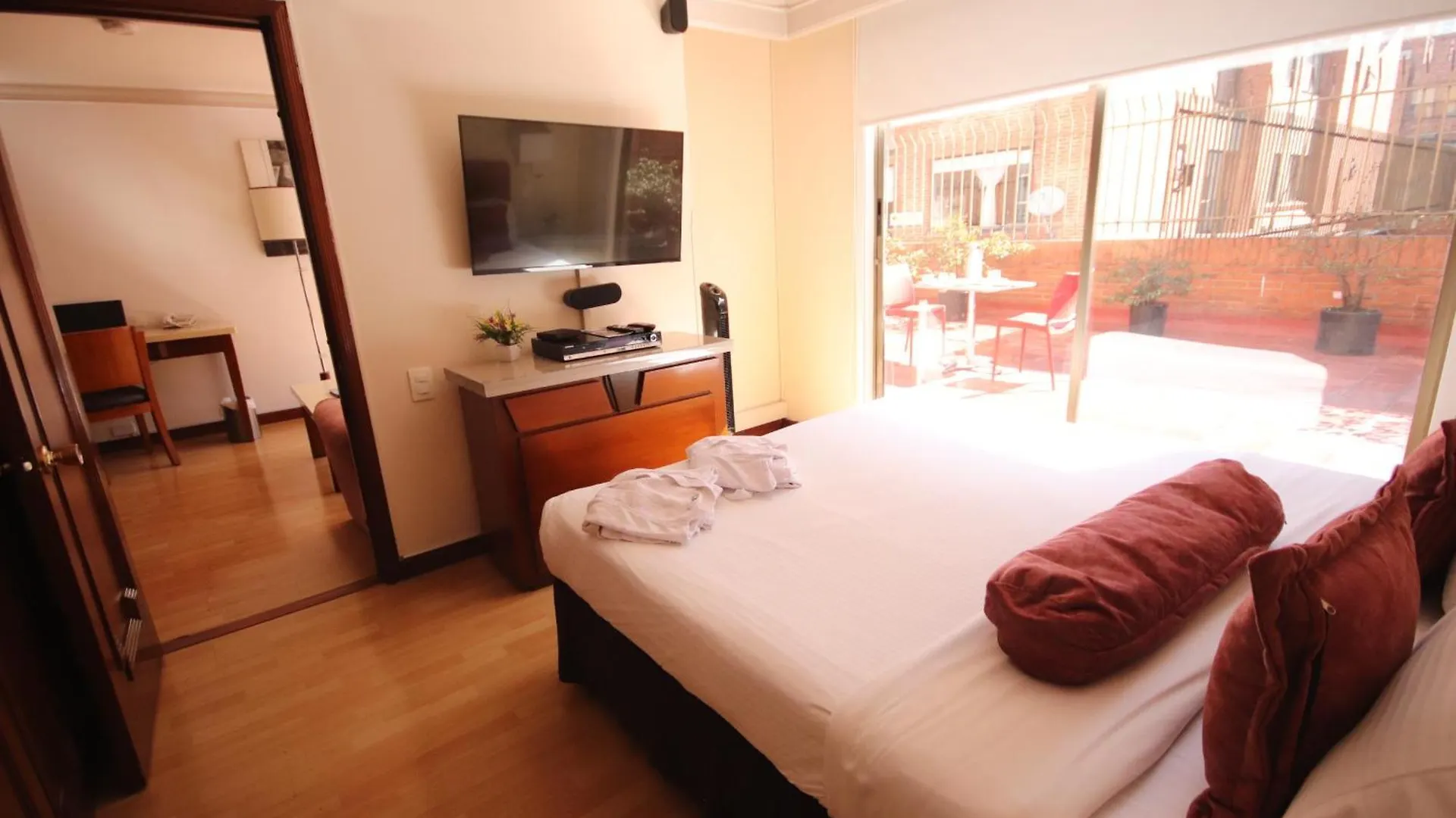 Lancaster House Hotel Bogota