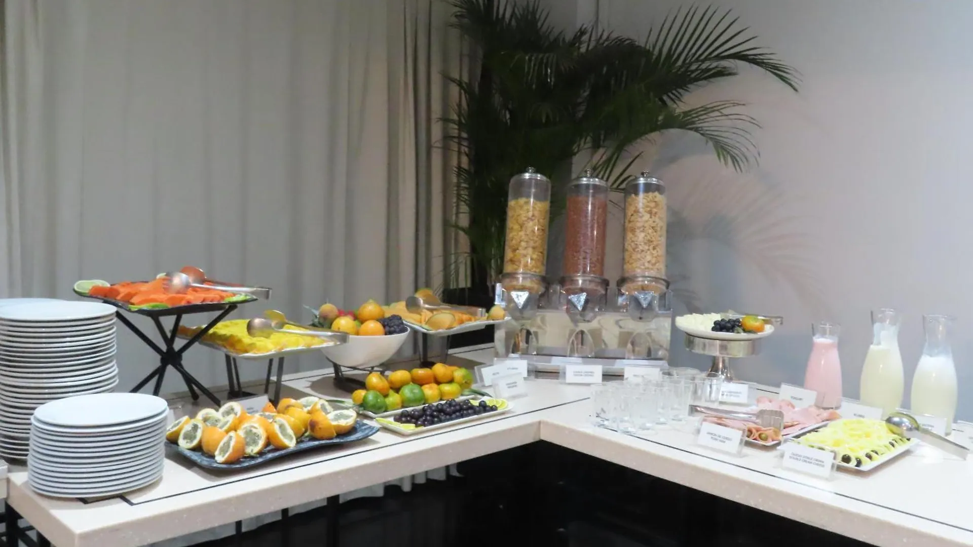 Lancaster House Hotel Bogota
