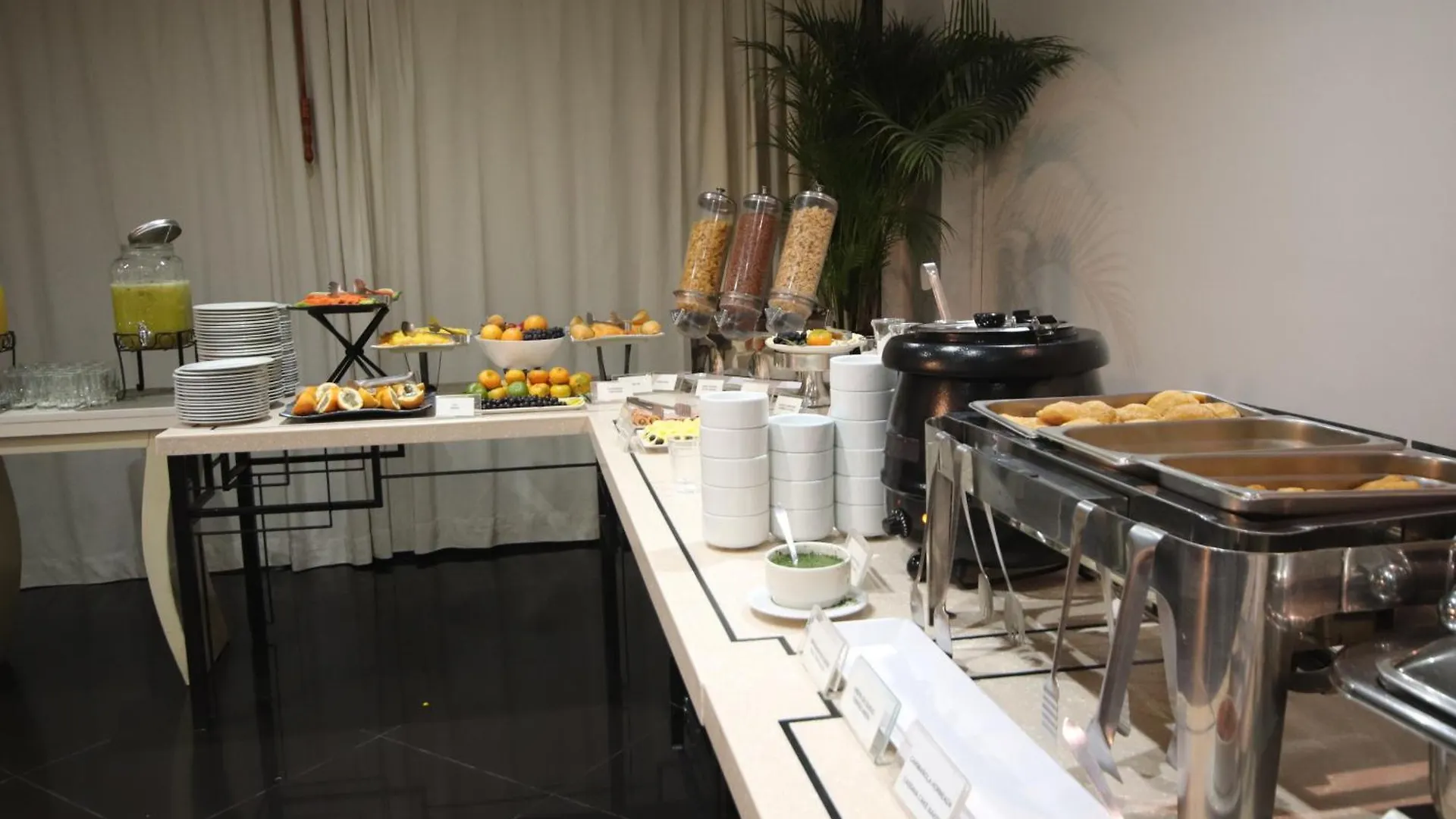 Lancaster House Hotel Bogota